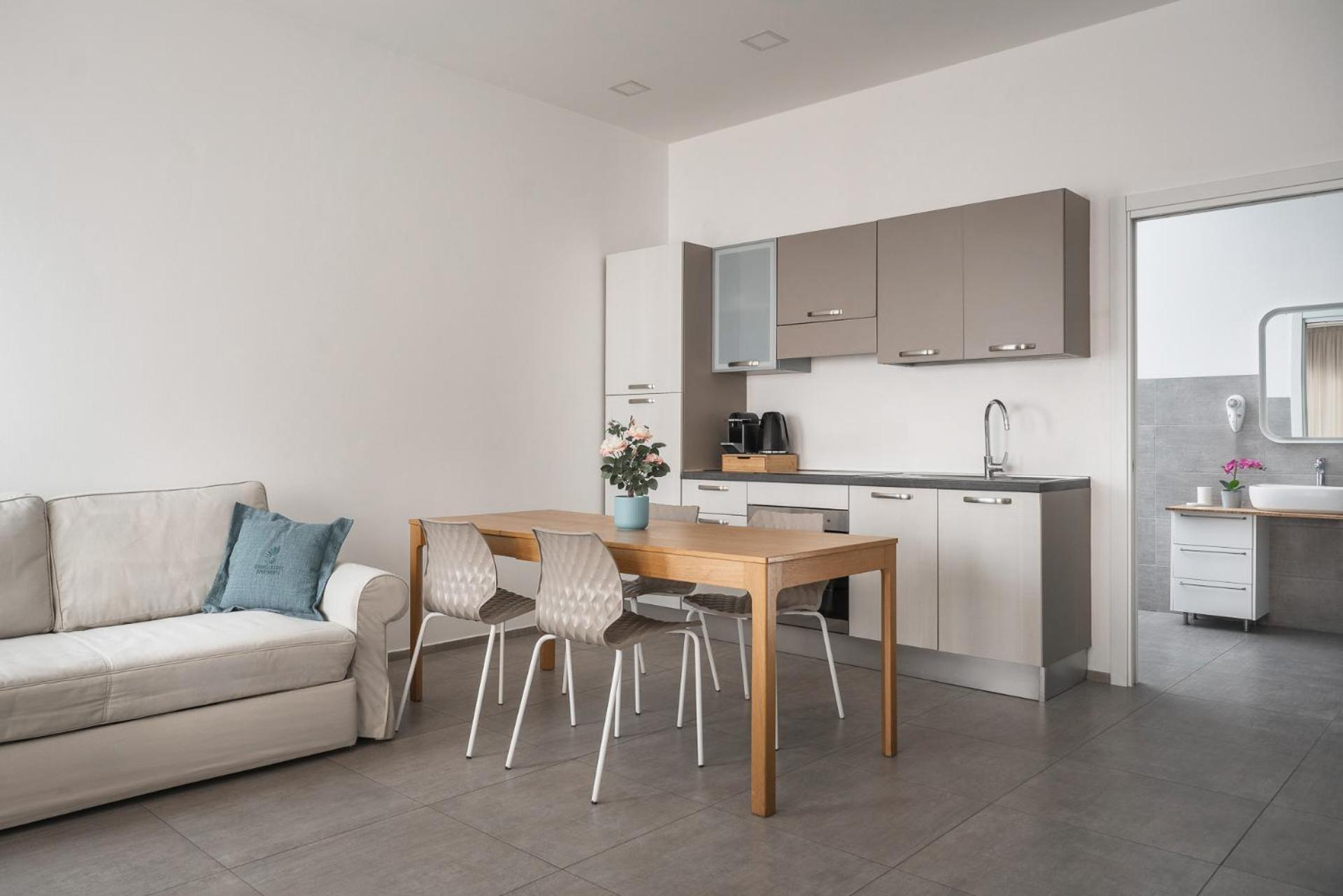 Rivabella Suite Apartments Rimini Exteriör bild
