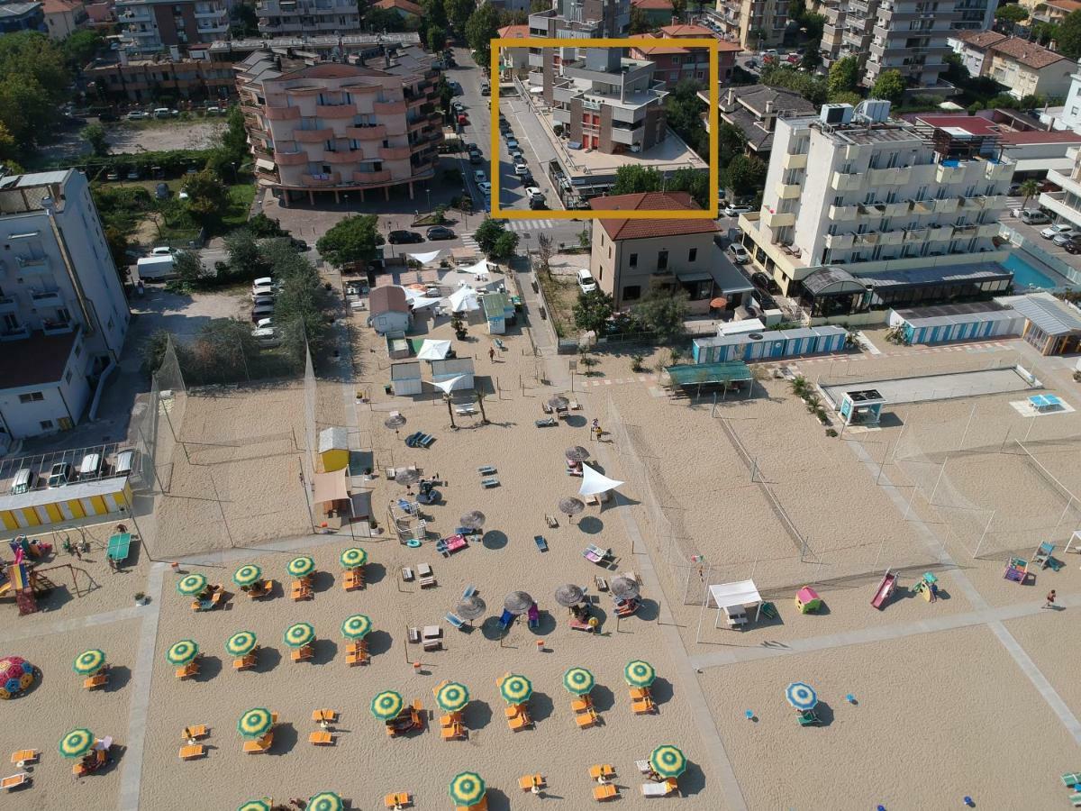 Rivabella Suite Apartments Rimini Exteriör bild