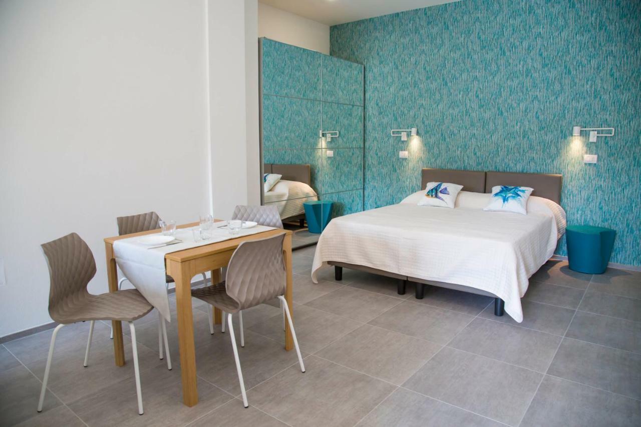 Rivabella Suite Apartments Rimini Exteriör bild