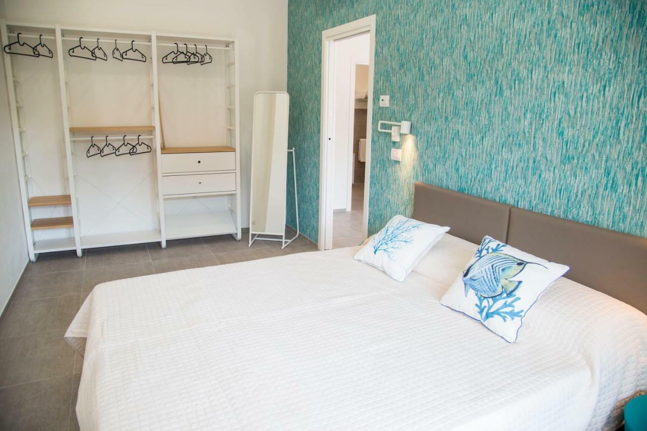 Rivabella Suite Apartments Rimini Exteriör bild